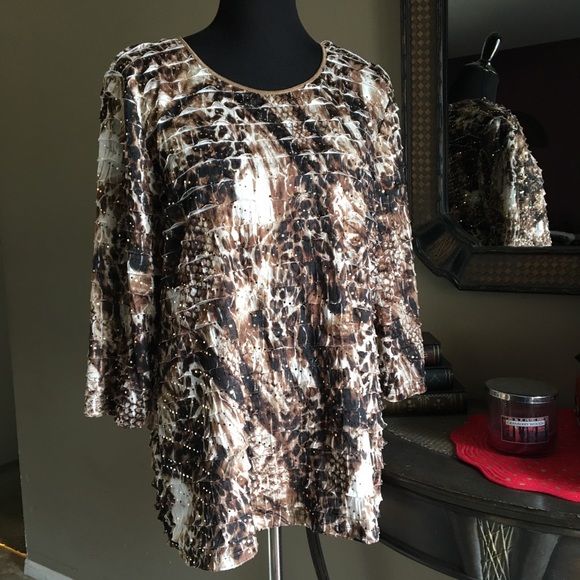 JM COLLECTION ANIMAL PRINT RUFFLE GOLD SHIMMER TOP - Picture 1 of 8